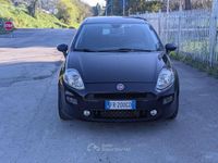 Usata Fiat Punto Street 95 CV (69 kW) 2018 Nero Utilitaria