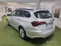 Usata Fiat Tipo Easy 120 CV (88 kW) 2018 Grigio Station wagon