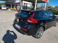 Usado Volvo V40 R-Design Kinetic 115 CV (84 kW) 2014 Negro Berlina
