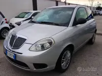 Usata Lancia Ypsilon 69 CV (50 kW) 2011 Grigio Utilitaria