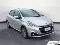 Gebraucht Peugeot 208 Active 82 PS (60 kW) 2016 Grau Kleinwagen