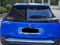 Usata Peugeot 2008 Allure 102 CV (75 kW) 2023 SUV