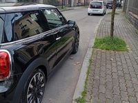Begagnad Mini Cooper 75 HK (55 kW) 2022 Svart Halvkombi