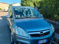 Usata Opel Zafira 140 CV (102 kW) 2006 Bluazzurro Monovolume