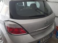 Usata Opel Astra 60 CV (44 kW) 2005 Grigio Berlina