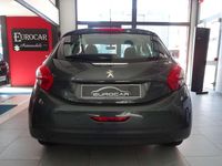 Usata Peugeot 208 Active 95 CV (69 kW) 2015 Grigio Utilitaria