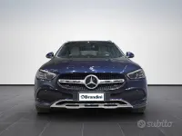 Usata Mercedes C220 Premium 200 CV (147 kW) 2022 Blu Station wagon