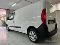 Usata Fiat Doblò 105 CV (77 kW) 2016 Bianco Monovolume