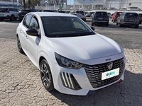 Usata Peugeot e-208 Allure 100 kW (136 CV) 2025 Bianco Utilitaria