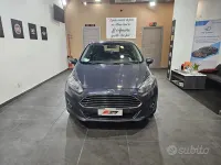 Usata Ford Fiesta Titanium 75 CV (55 kW) 2013 Grigio Berlina