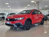 Usata Fiat Tipo Cross 95 CV (69 kW) 2021 Rosso Berlina