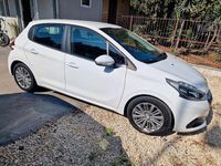Usata Peugeot 208 Active 75 CV (55 kW) 2016 Bianco Utilitaria
