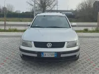 Usata VW Passat 150 CV (110 kW) 2000 Argento Station wagon