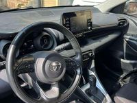 Usata Toyota Yaris Hybrid Trend 116 CV (85 kW) 2022 Grigio Berlina