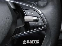 Käytetty Skoda Octavia Executive 110 HP (80 kW) 2022 Harmaa Farmari