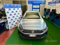 Usata VW Passat Highline 150 CV (110 kW) 2017 Bluazzurro Station wagon