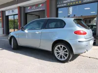 Usata Alfa Romeo 147 Exclusive 140 CV (102 kW) 2003 Grigio Utilitaria