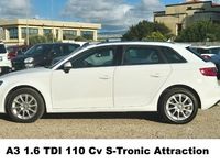 Usata VW Golf VII S 110 CV (80 kW) 2015 Bianco / pastello Utilitaria