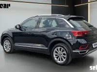 Usata VW T-Roc Style 116 CV (85 kW) 2023 A2 nero brillante SUV