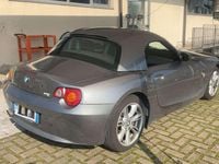 Usata BMW Z4 170 CV (125 kW) 2005 Grigio Cabrio
