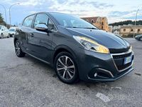 Usata Peugeot 208 Allure 82 CV (60 kW) 2017 Grigio Utilitaria