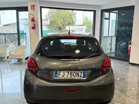 Usata Peugeot 208 Allure 75 CV (55 kW) 2017 Grigio Utilitaria