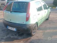 Usata Fiat 131 113 CV (83 kW) 2000 Verde Utilitaria