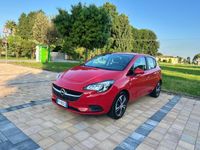 Usata Opel Corsa 75 CV (55 kW) 2016 Rosso Berlina