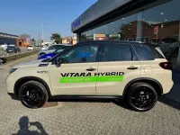 Usata Suzuki Vitara 110 CV (80 kW) 2026 Beige SUV