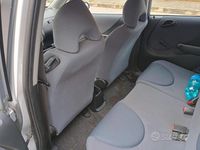 Usata Honda Jazz 78 CV (57 kW) 2003 Grigio Utilitaria