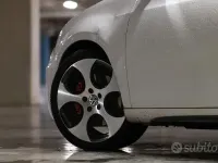 Usata VW Golf VI GTI 211 CV (155 kW) 2009 Bianco Utilitaria