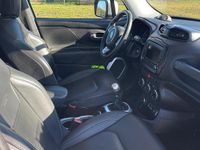 Usata Jeep Renegade Limited 140 CV (102 kW) 2015 Bianco SUV