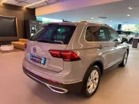 Usata VW Tiguan Elegance 150 CV (110 kW) 2021 Grigio SUV