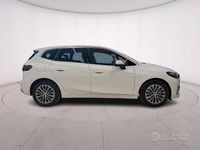 Usata BMW 218 Active Tourer Luxury Line 150 CV (110 kW) 2023 Alpin white Monovolume