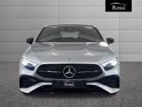 Nuova Mercedes A180 116 CV (85 kW) 2025 Grigio montagna Berlina