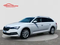 Usata Skoda Superb Executive 156 CV (114 kW) 2021 Bianco Station wagon