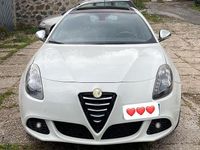 Usata Alfa Romeo Giulietta Progression 105 CV (77 kW) 2011 Bianco Berlina