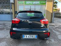 usata Kia Rio 1.1 diesel 75cv high tech neopatentati