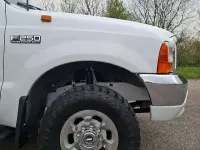 Usata Ford V8 230 CV (169 kW) 1999 Bianco SUV