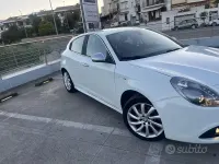 Usata Alfa Romeo Giulietta 170 CV (125 kW) 2012 Utilitaria
