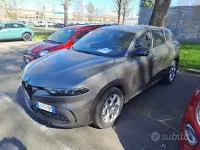 Usata Alfa Romeo Tonale Sprint 131 CV (96 kW) 2022 Grigio SUV
