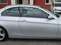 Usata BMW 320 Cabriolet 170 CV (125 kW) 2009 Argento Cabrio