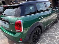 Usata Mini Countryman Hype 136 CV (100 kW) 2020 Verde SUV