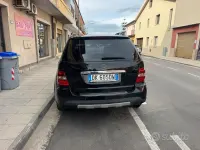 Usata Mercedes ML320 224 CV (164 kW) 2007 Nero SUV