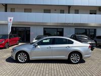 Usata VW Passat Comfortline 120 CV (88 kW) 2015 Argento Berlina