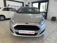 Usata Ford Fiesta 80 CV (58 kW) 2017 Grigio Utilitaria