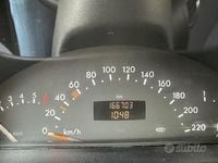 Usata Mercedes A160 Classic 102 CV (75 kW) 1999 Grigio Berlina