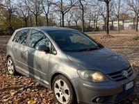 Usata VW Golf IV Sportline 140 CV (102 kW) 2005 Grigio Berlina