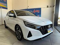 Usata Hyundai i20 84 CV (61 kW) 2022 Bianco Berlina