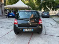 Usata Renault Twingo Dynamique 58 CV (42 kW) 2009 Nero Utilitaria